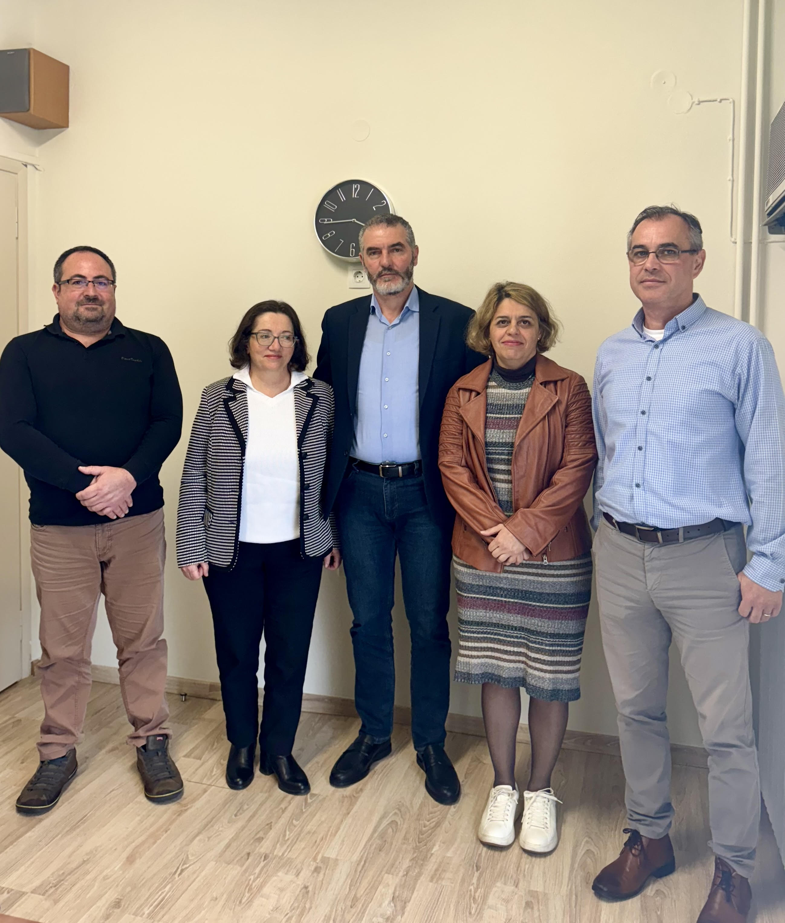 Συνάντηση του Βουλευτή Ρεθύμνης ΠΑΣΟΚ - Κινήματος Αλλαγής, Μανόλη Χνάρη, με τους συντονιστές των Κέντρων Υγείας του ν. Ρεθύμνης Συνάντηση του Βουλευτή Ρεθύμνης ΠΑΣΟΚ - Κινήματος Αλλαγής, Μανόλη Χνάρη, με τους συντονιστές των Κέντρων Υγείας του ν. Ρεθύμνης