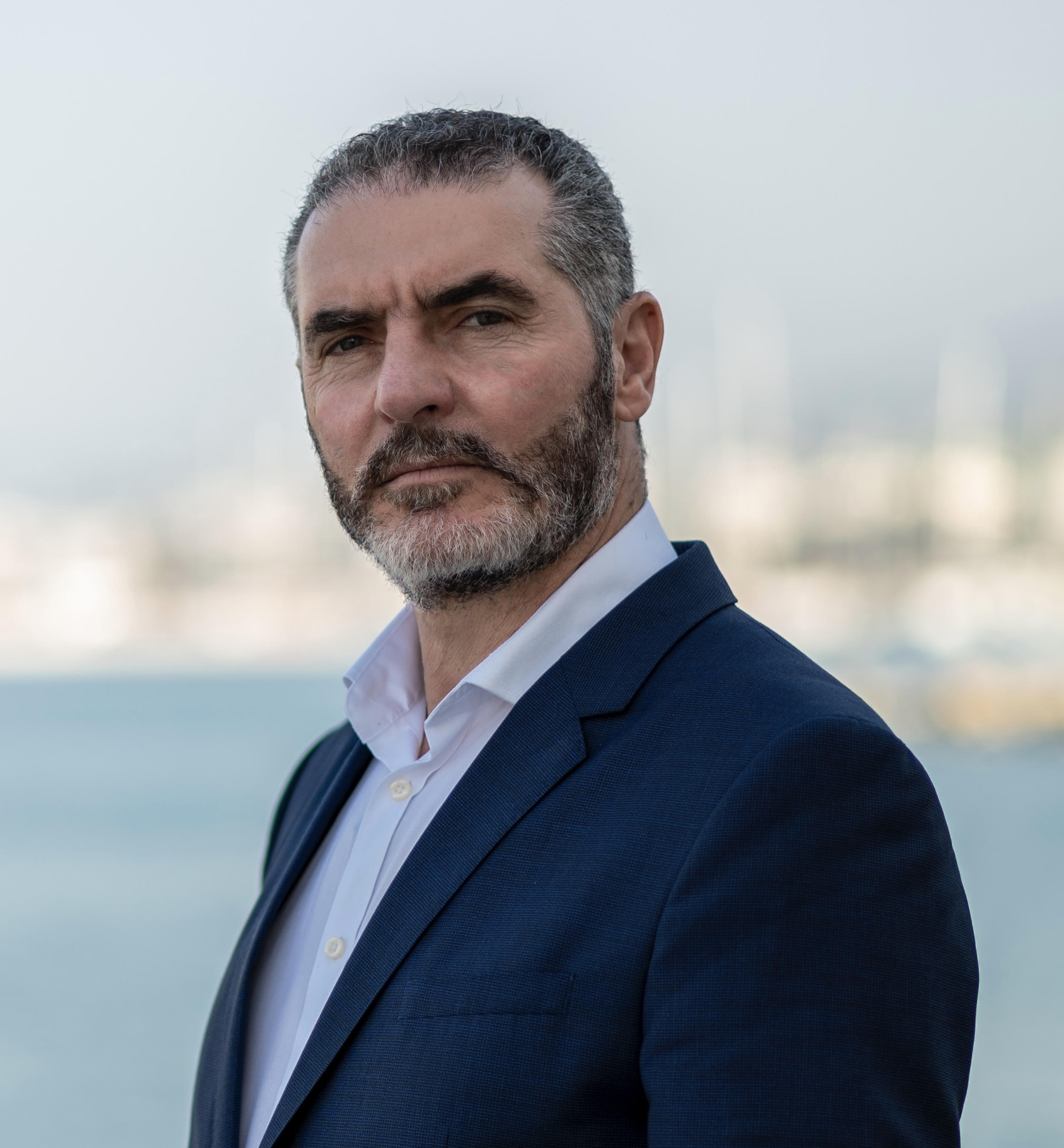 «Προστασία Πρώτης κατοικίας, Αγροτικής Γης με Βιώσιμες Ρυθμίσεις Οφειλών και Αξιοπρέπεια» 