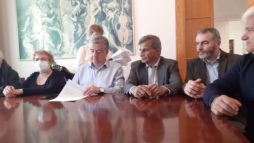 Υπογραφή της μελέτης των νέων κτιριακών υποδομών και εξοπλισμού της Σχολής Ασωμάτων Υπογραφή της μελέτης των νέων κτιριακών υποδομών και εξοπλισμού της Σχολής Ασωμάτων
