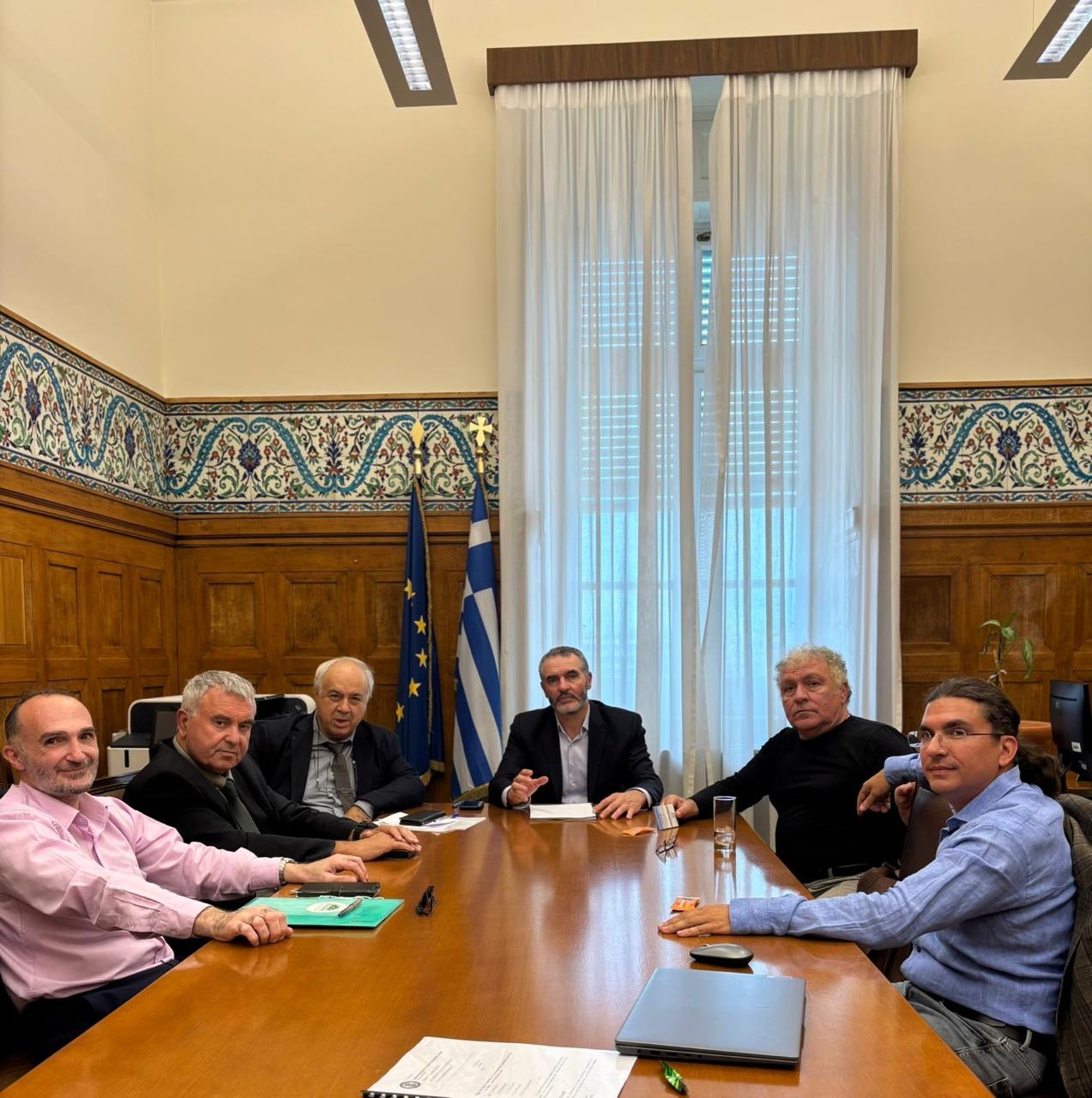 «Συνάντηση του Μ. Χνάρη με την Πανελλήνια Ένωση Πλοιοκτητών Μέση Αλιείας και με την Ένωση Φυλής Χολστάιν Ελλάδος» 