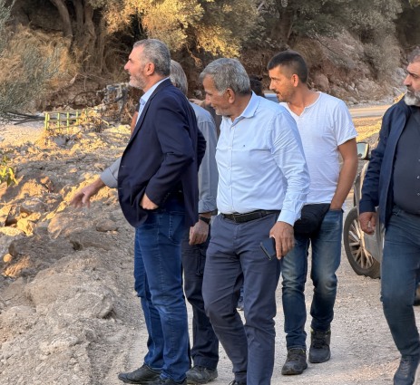 Επίσκεψη Μανόλη Χνάρη στον Δήμο Αμαρίου – Στο επίκεντρο οι ζημιές από τις έντονες βροχοπτώσεις 