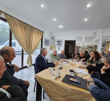 Συνάντηση του Μ. Χνάρη με εκπροσώπους του Συλλόγου Κατοίκων και Ιδιοκτητών Ανατολικού Ρεθύμνου 